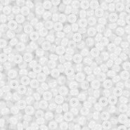 Miyuki seed beads 11/0 - White pearl ceylon 11-420